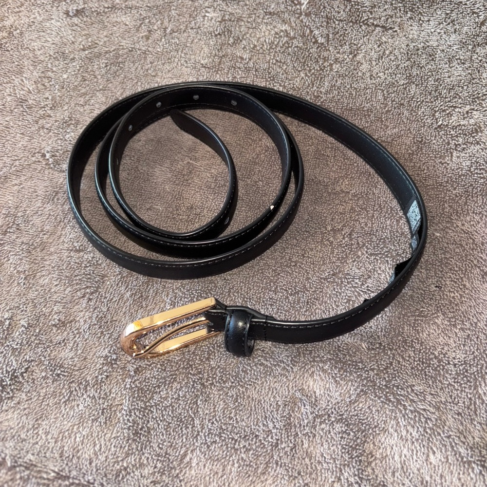 ASOS black narrow faux leather belt size XL/2X